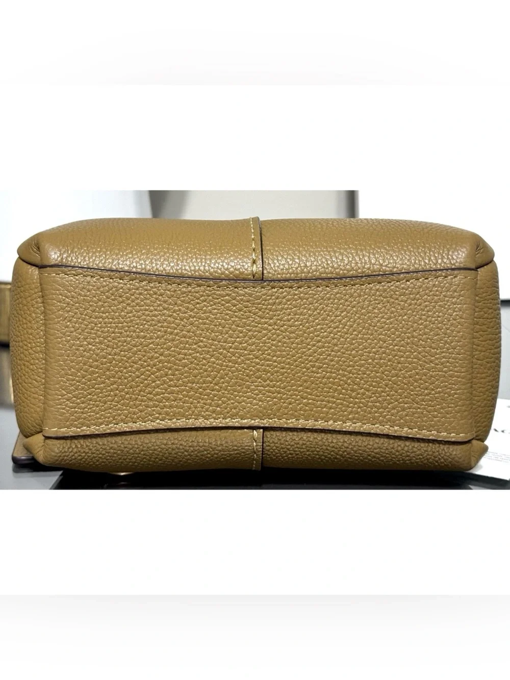 COACH Lana Shoulder Bag 19, MUTED OLIVE